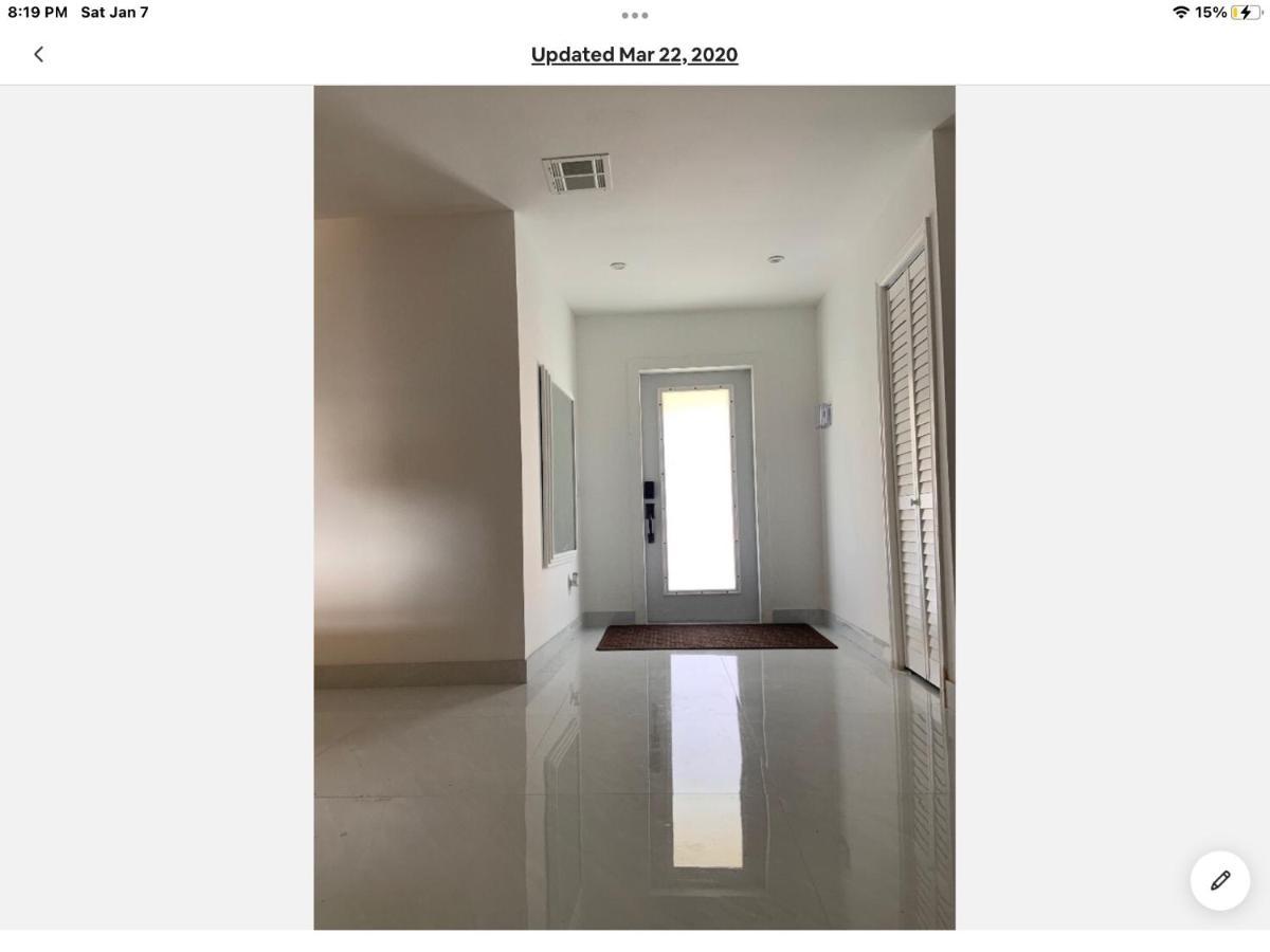 Room & Private Bathroom Бока Ратон Екстериор снимка