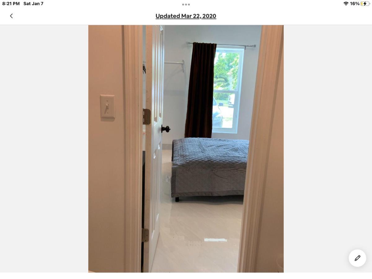 Room & Private Bathroom Бока Ратон Екстериор снимка